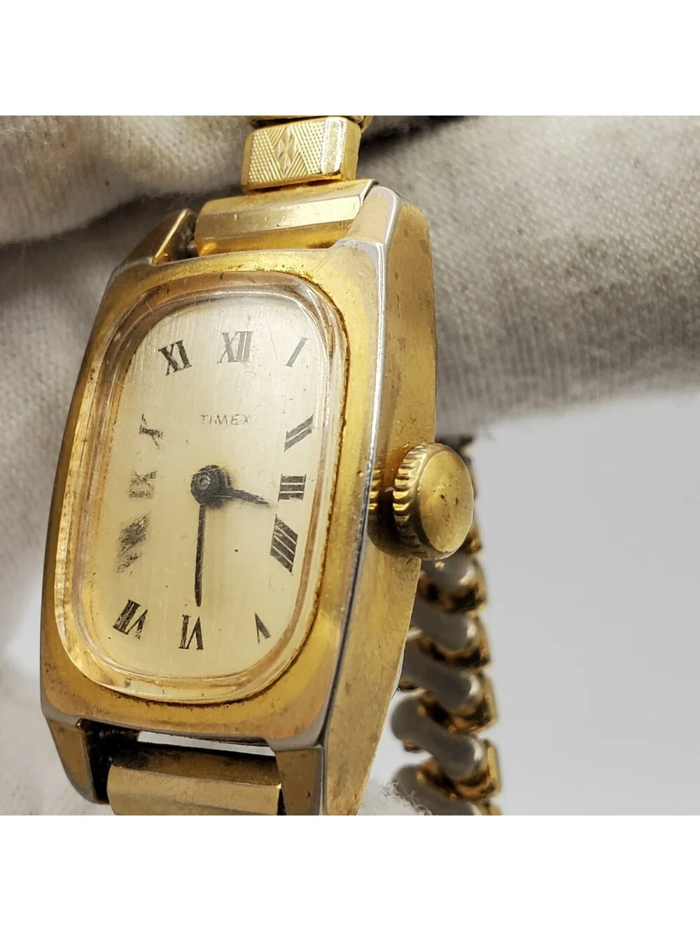 Vintage Timex Mechanical Watch Women Roman Numerals For Parts Or Repair